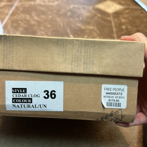 Free People Clogs - Picture 5 of 5